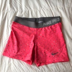 NIKE PROS